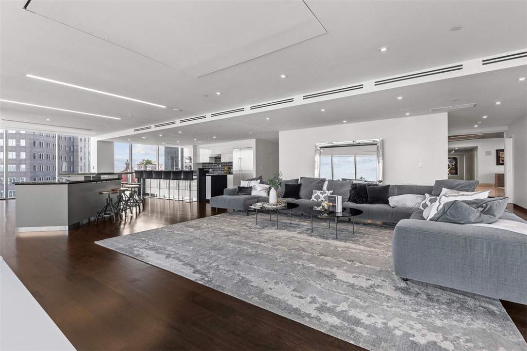 550 Market Street 19