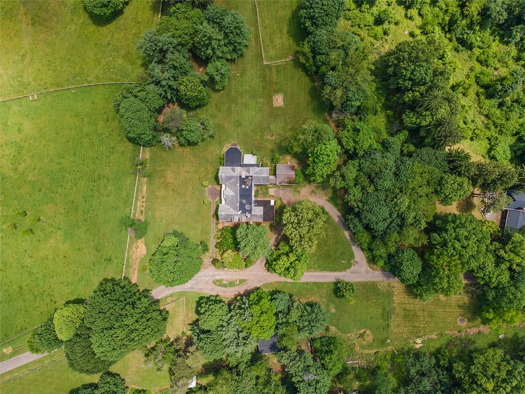 859 Blackburn Road