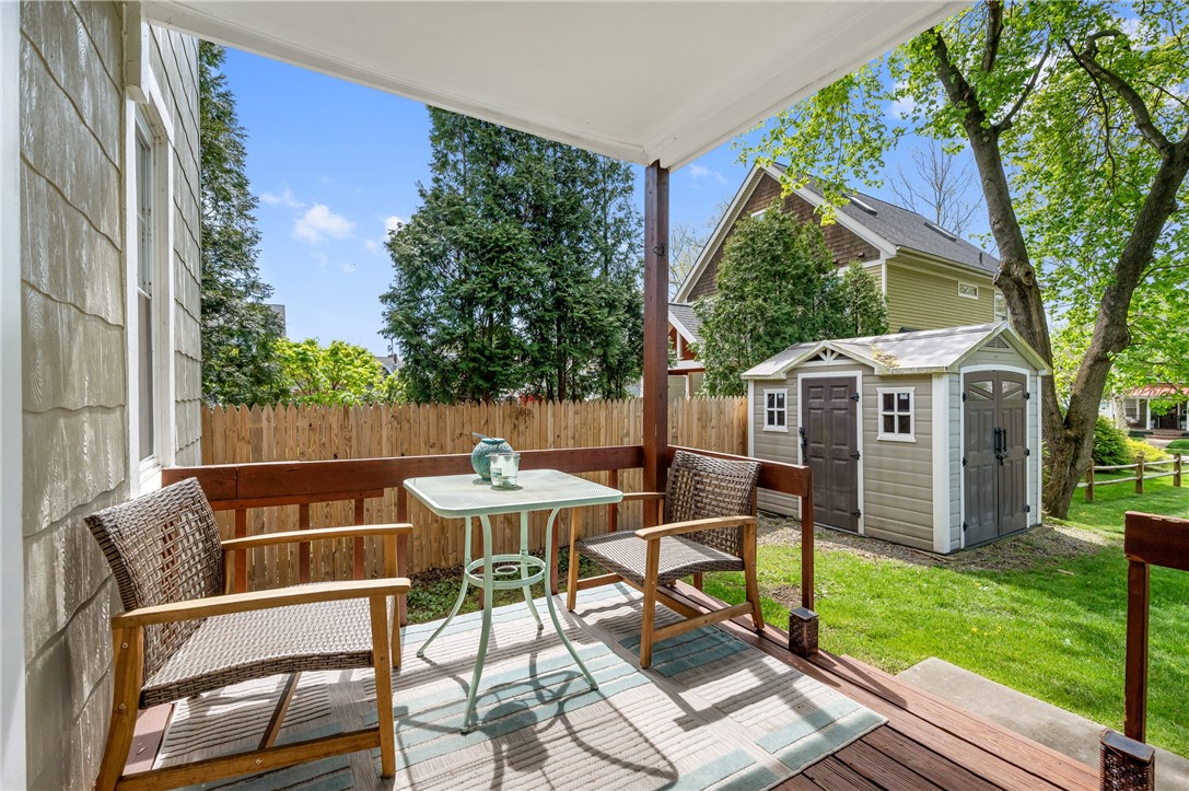 320 Sprott Way