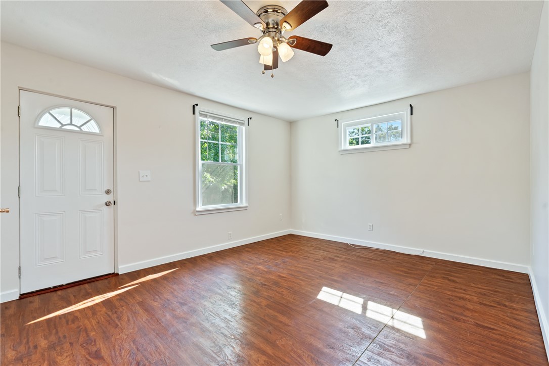 320 Sprott Way