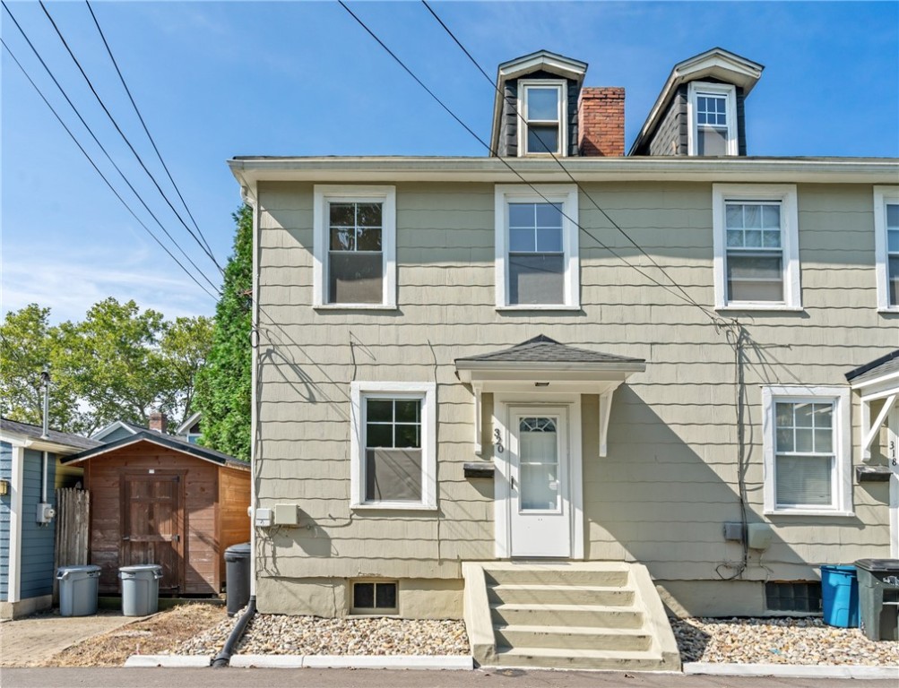 320 Sprott Way
