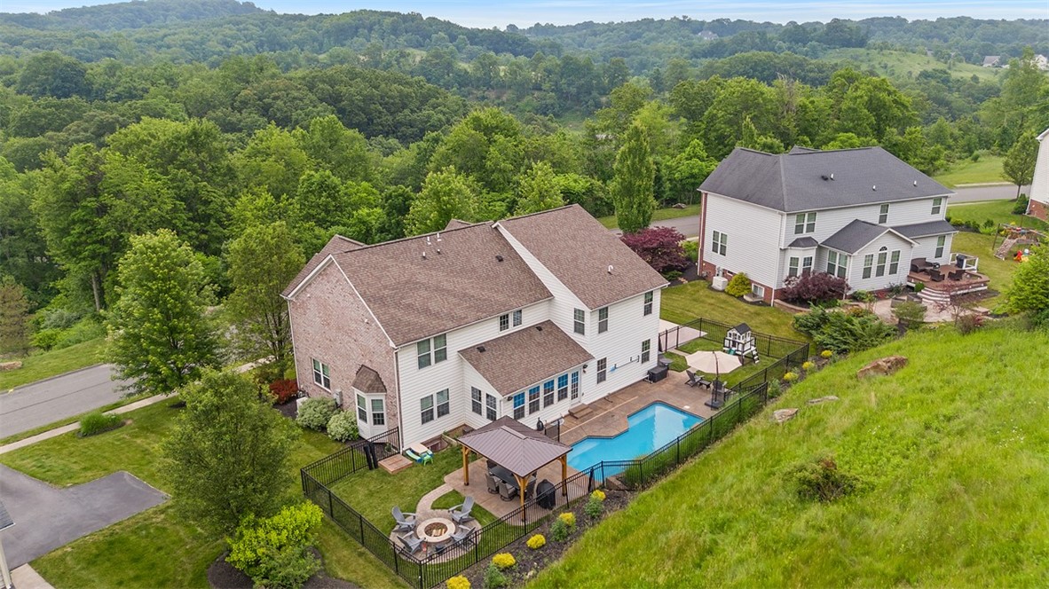 137 Sweetwater Drive