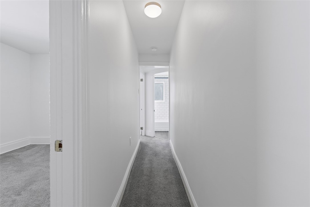 325 Elizabeth Street