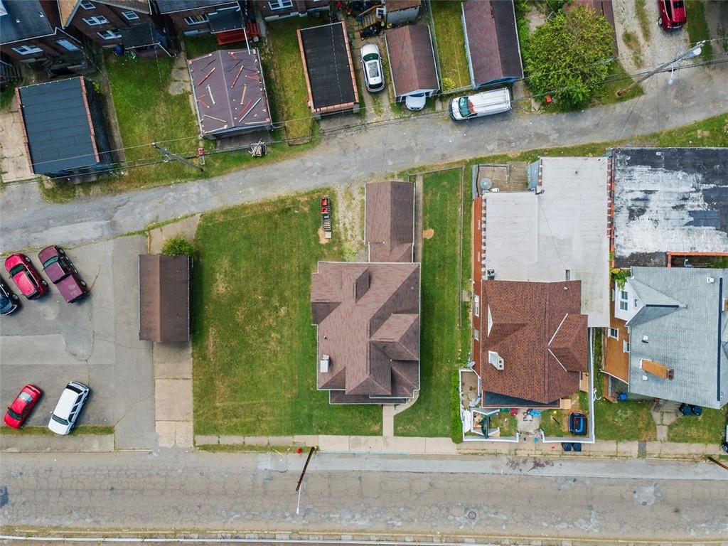 1011 Sheffield Ave