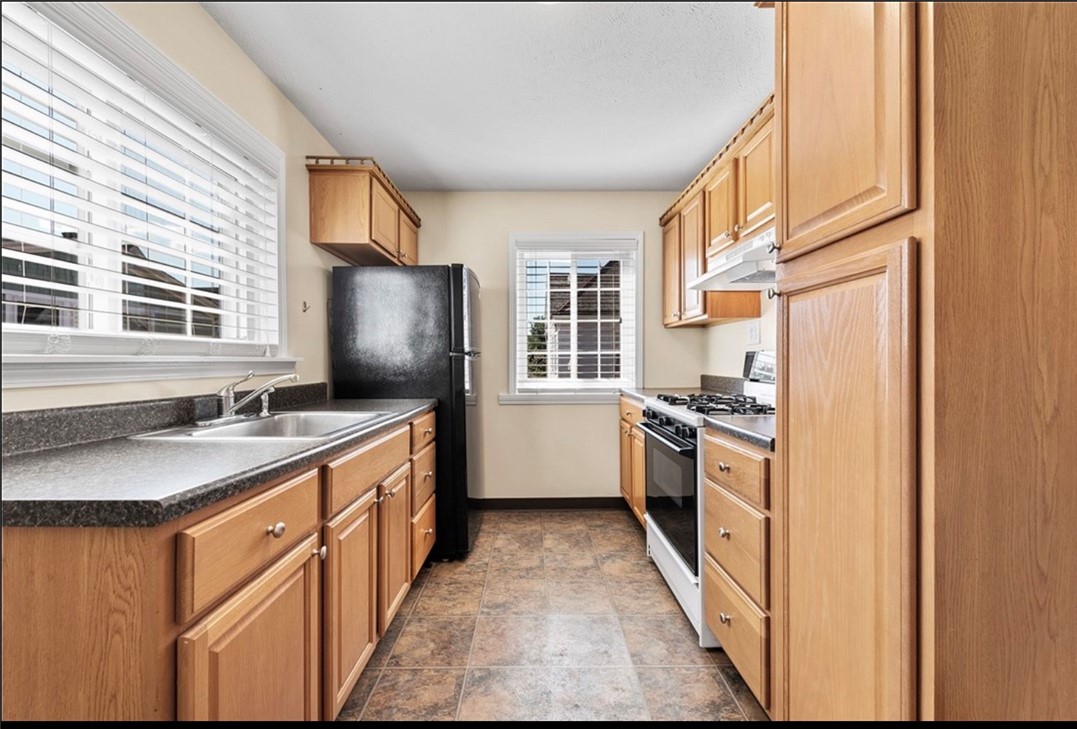 713 Nevin Ave BACK