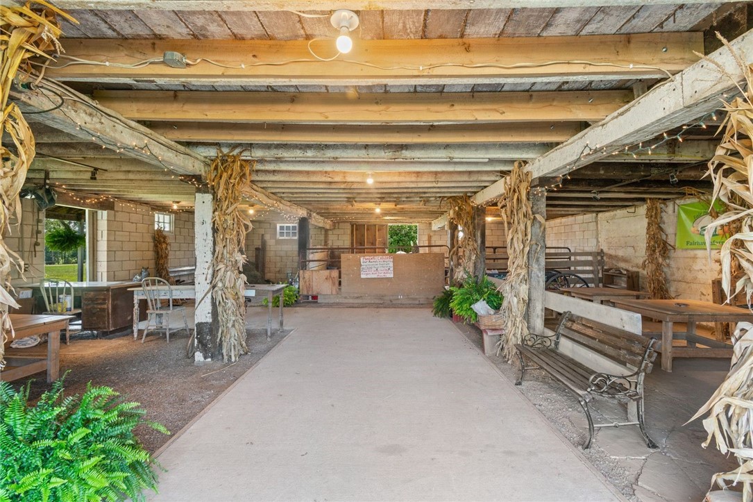 206 Lee Road
