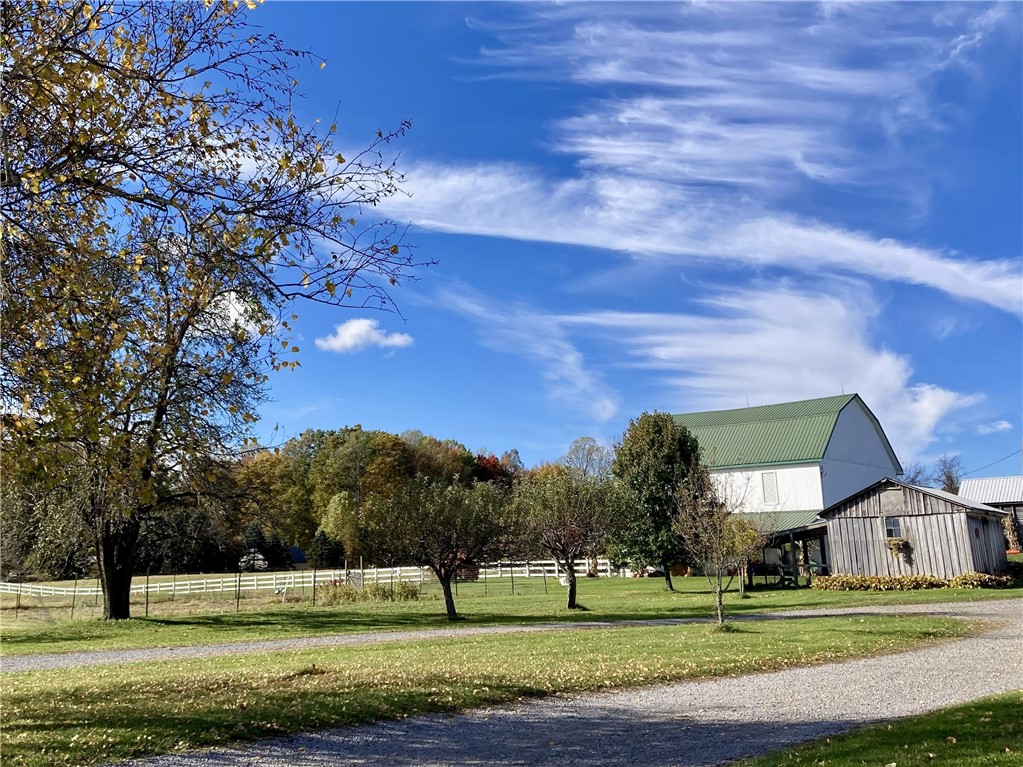 206 Lee Road