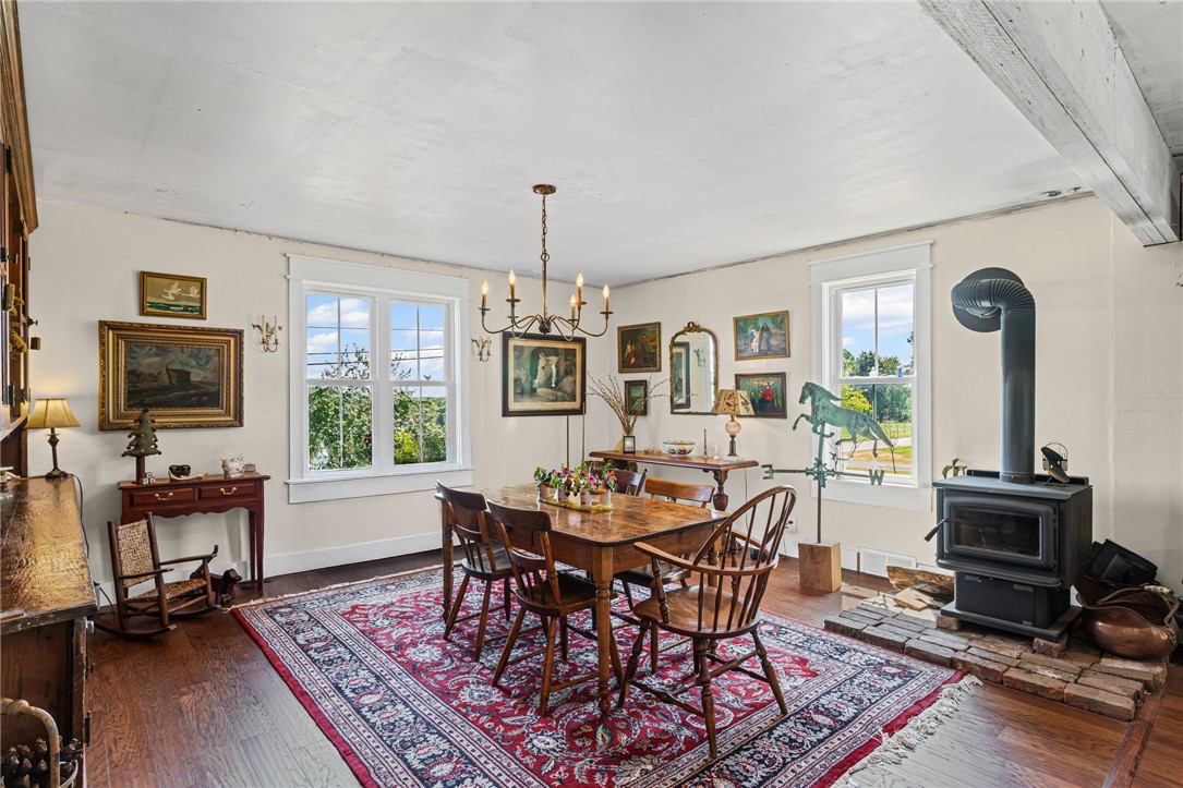 206 Lee Road