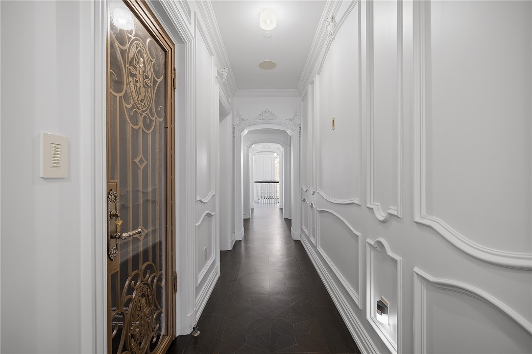 550 Market Street 22-23