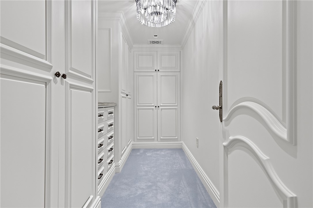 550 Market Street 22-23