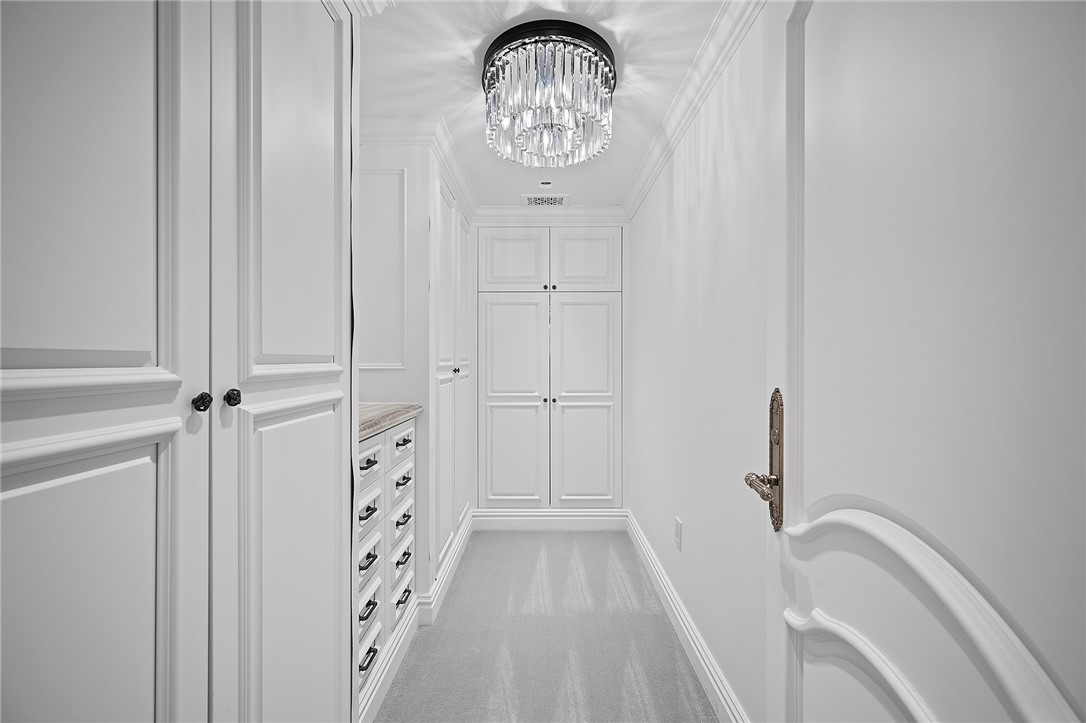 550 Market Street 22-23