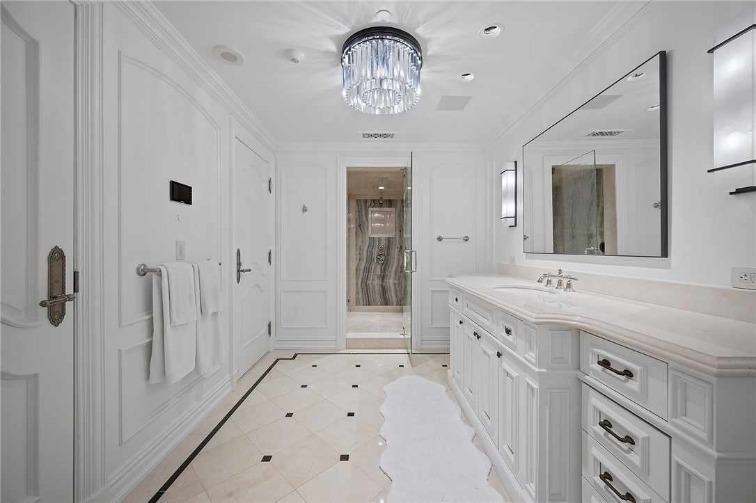 550 Market Street 22-23