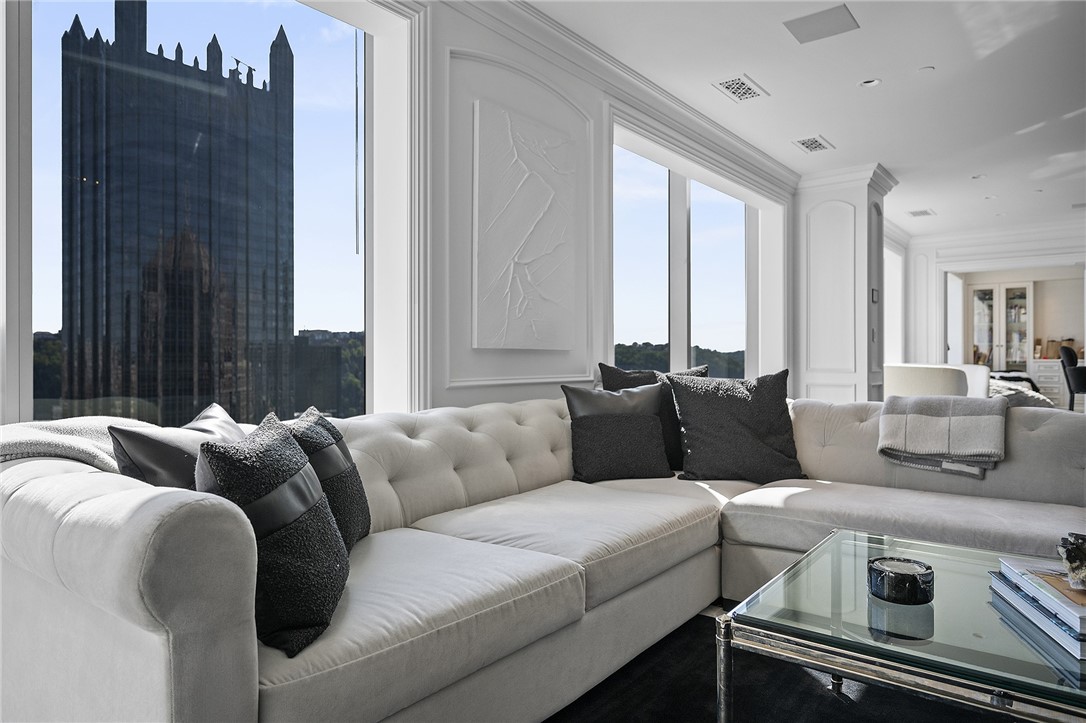 550 Market Street 22-23