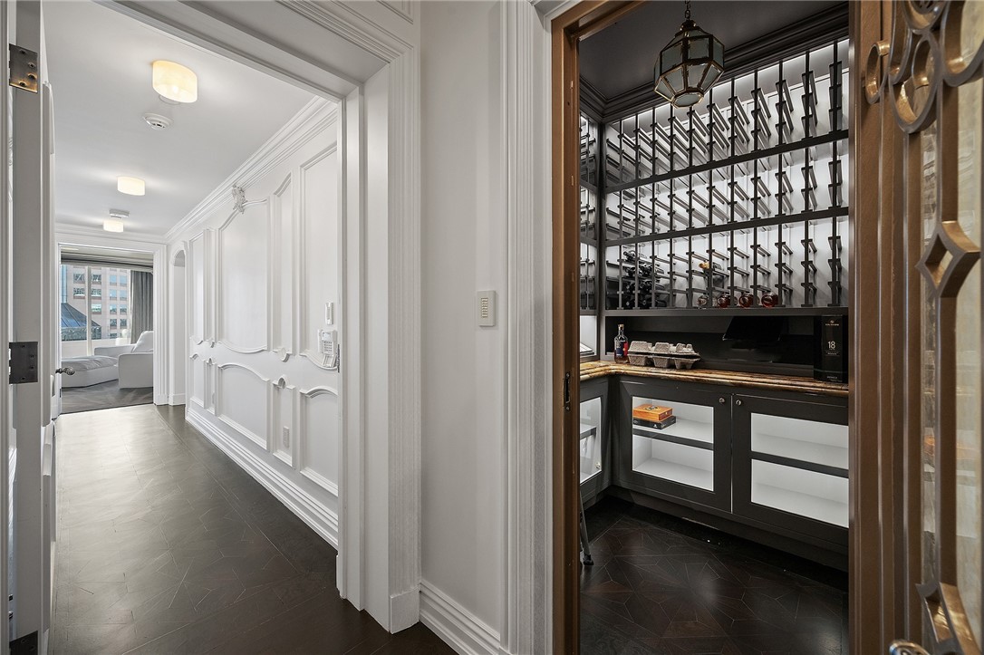 550 Market Street 22-23