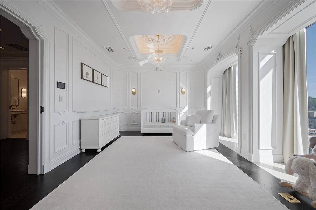 550 Market Street 22-23