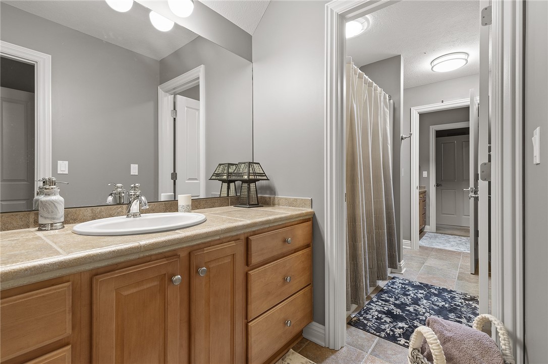 1607 Fieldstone Lane