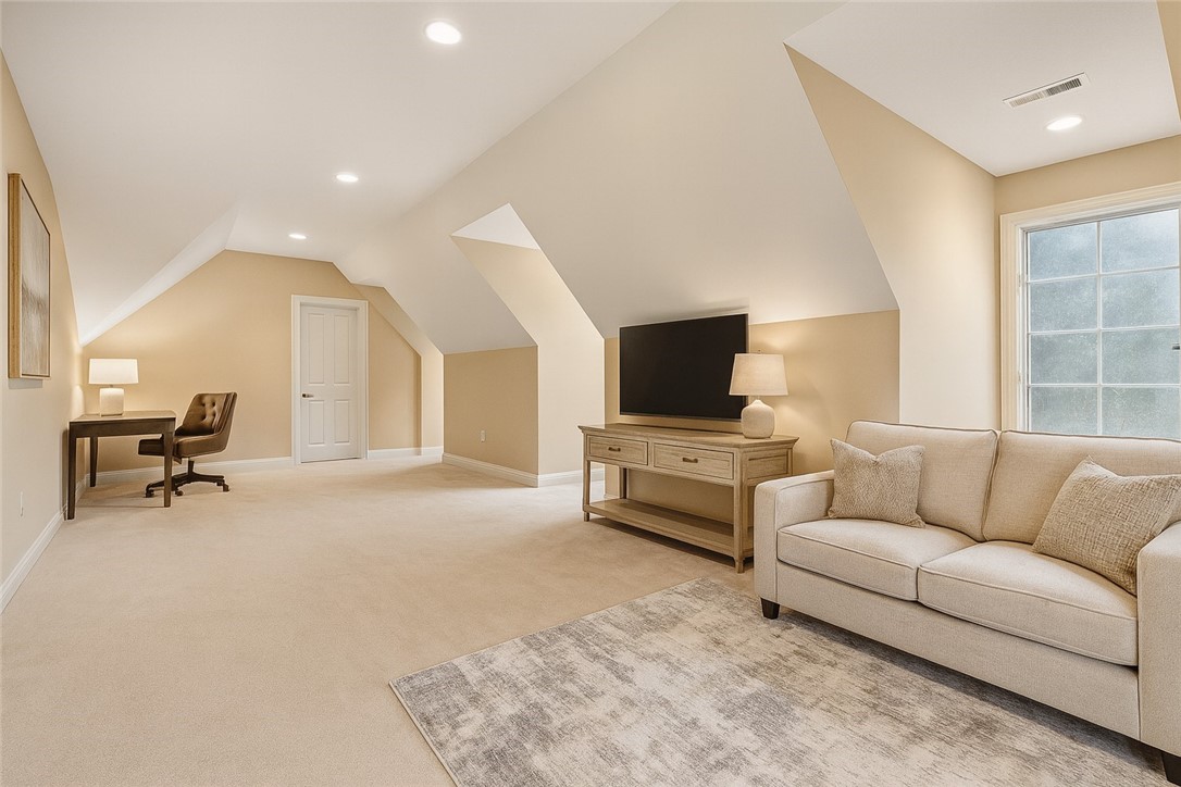 1607 Fieldstone Lane