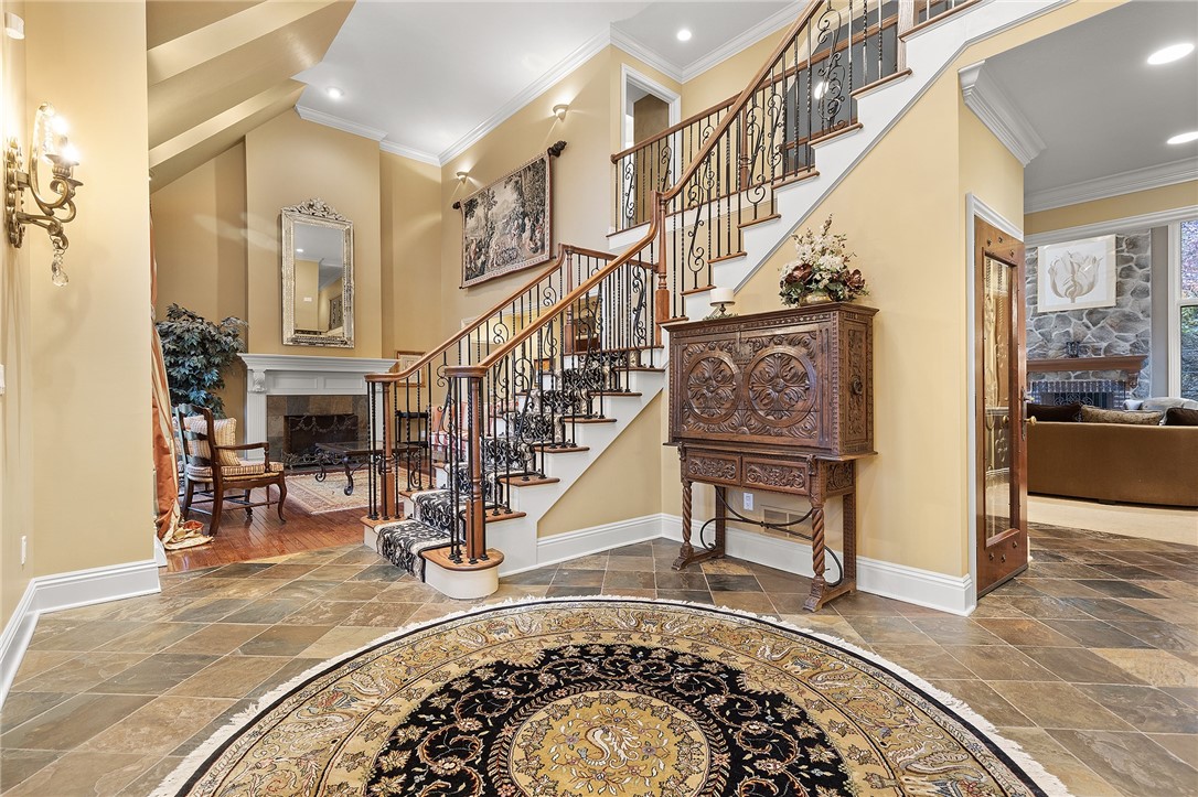 1607 Fieldstone Lane