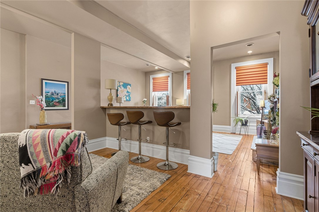 1323 Liverpool Street