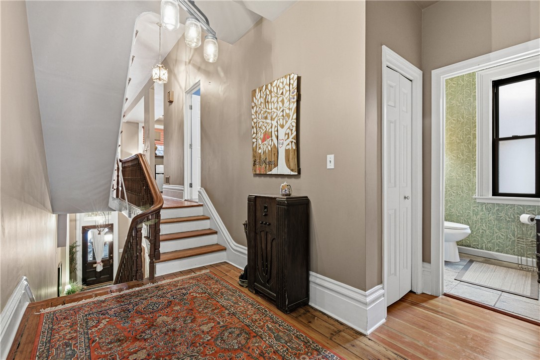 1323 Liverpool Street