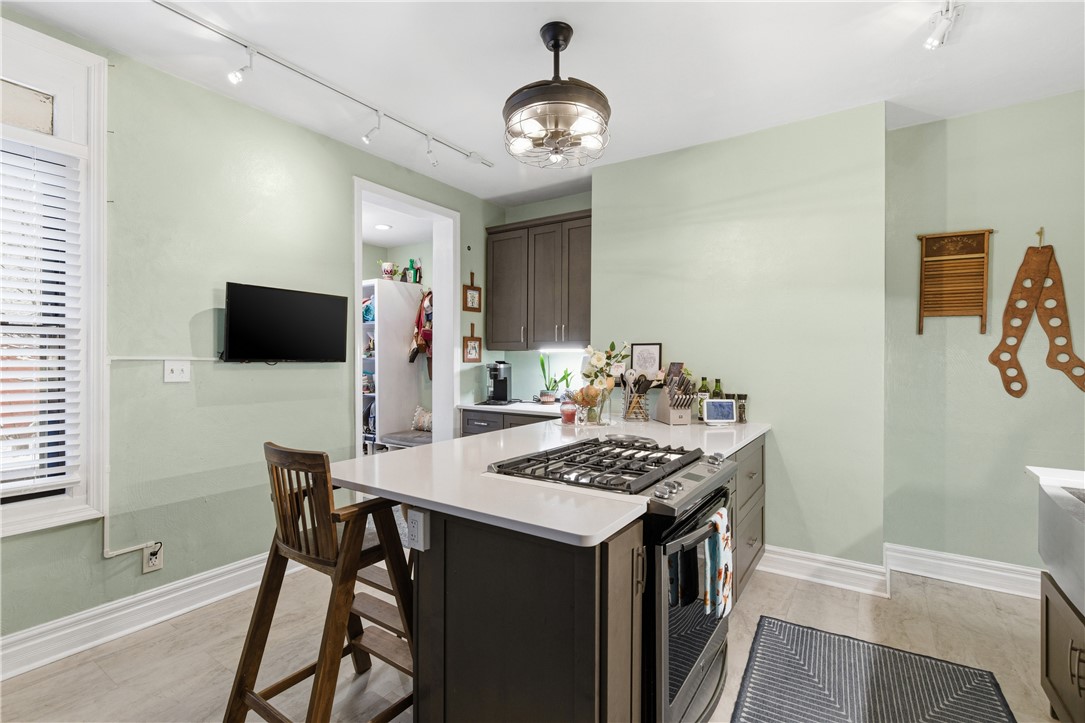 1323 Liverpool Street