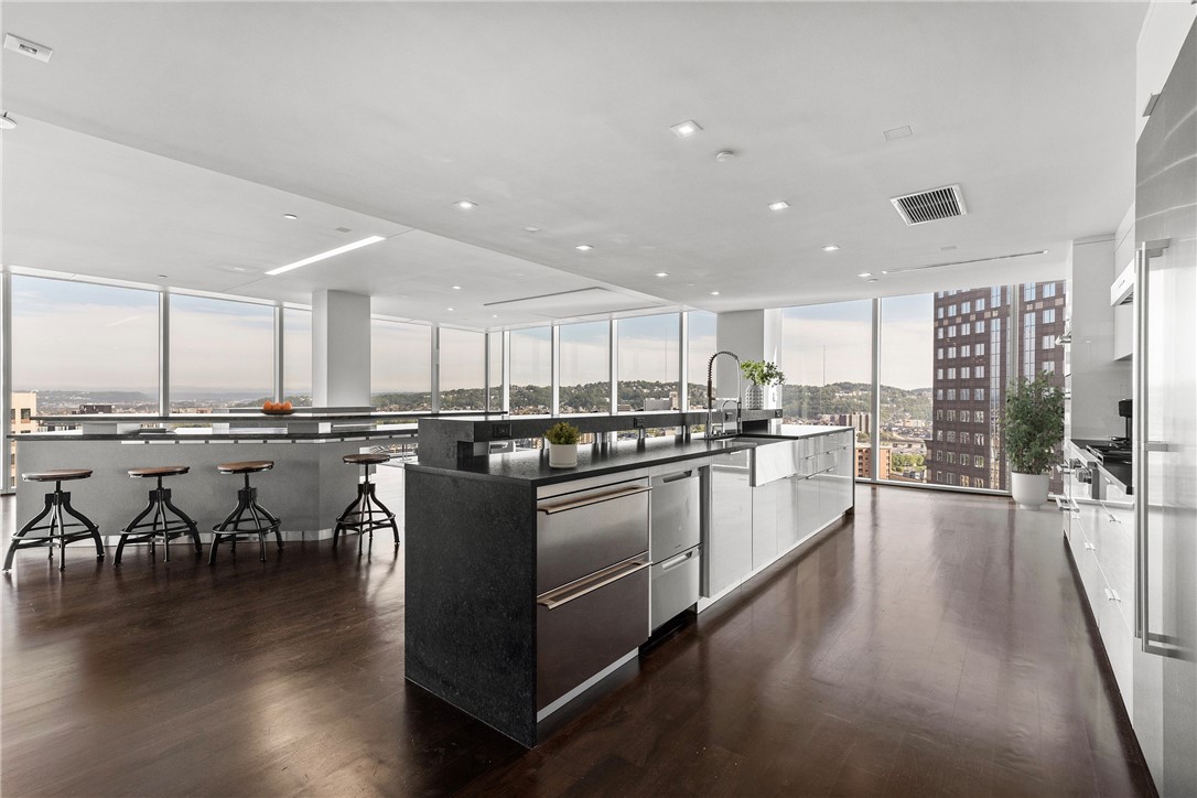 550 Market Street 19