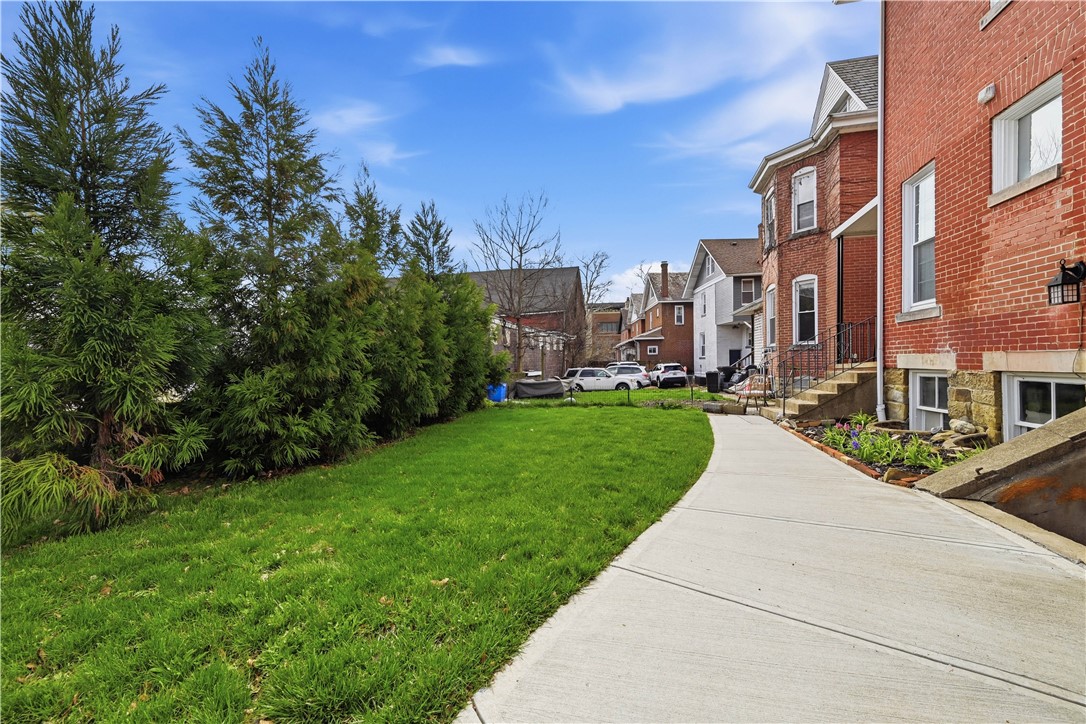 620 S Blackburn Road