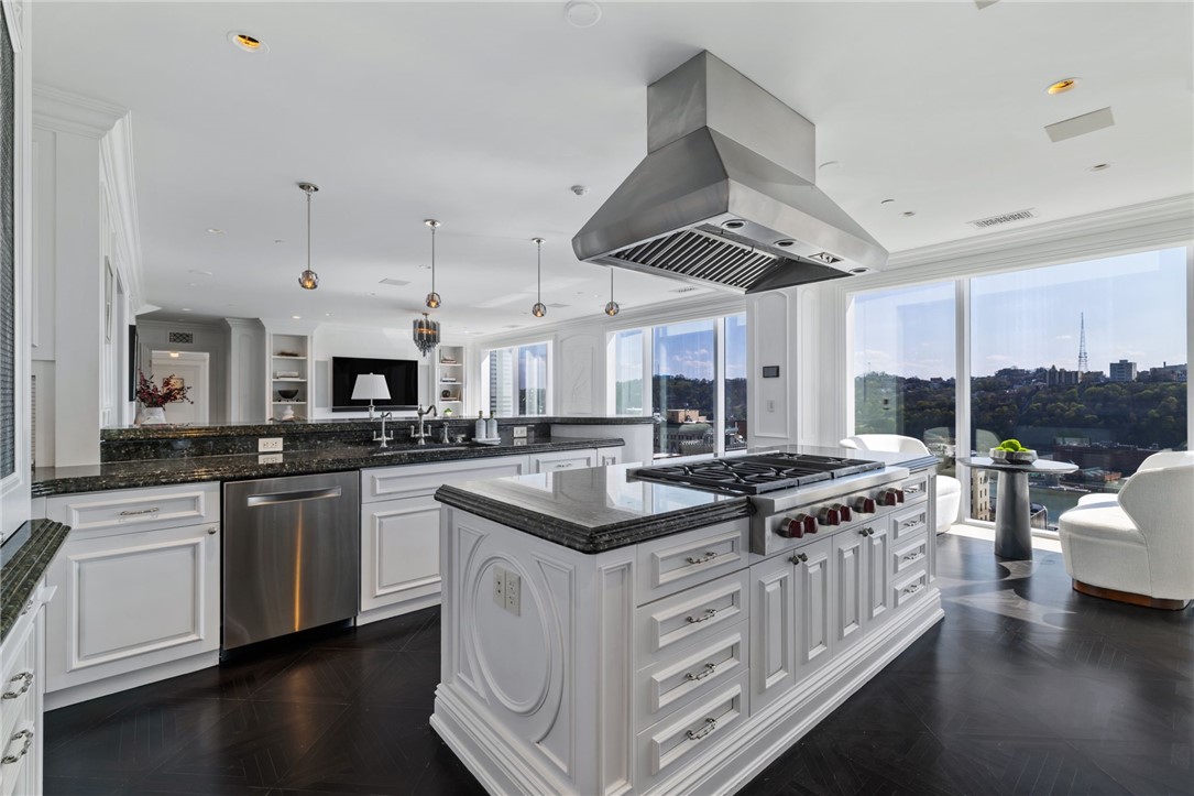 550 Market Street Penthouse