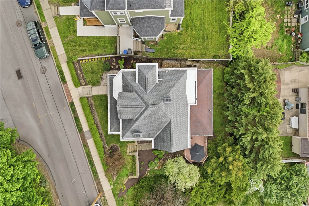 7225 Perrysville Ave