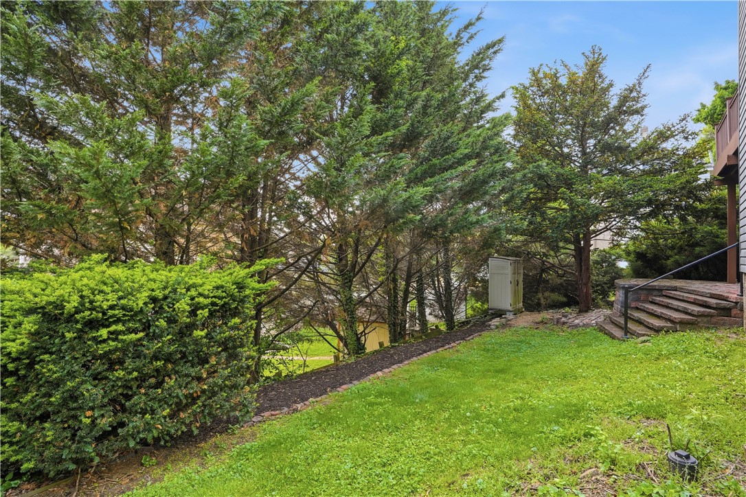 7225 Perrysville Ave