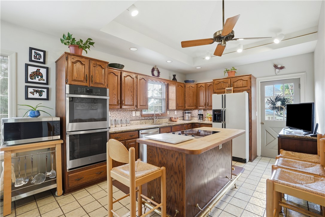 7225 Perrysville Ave