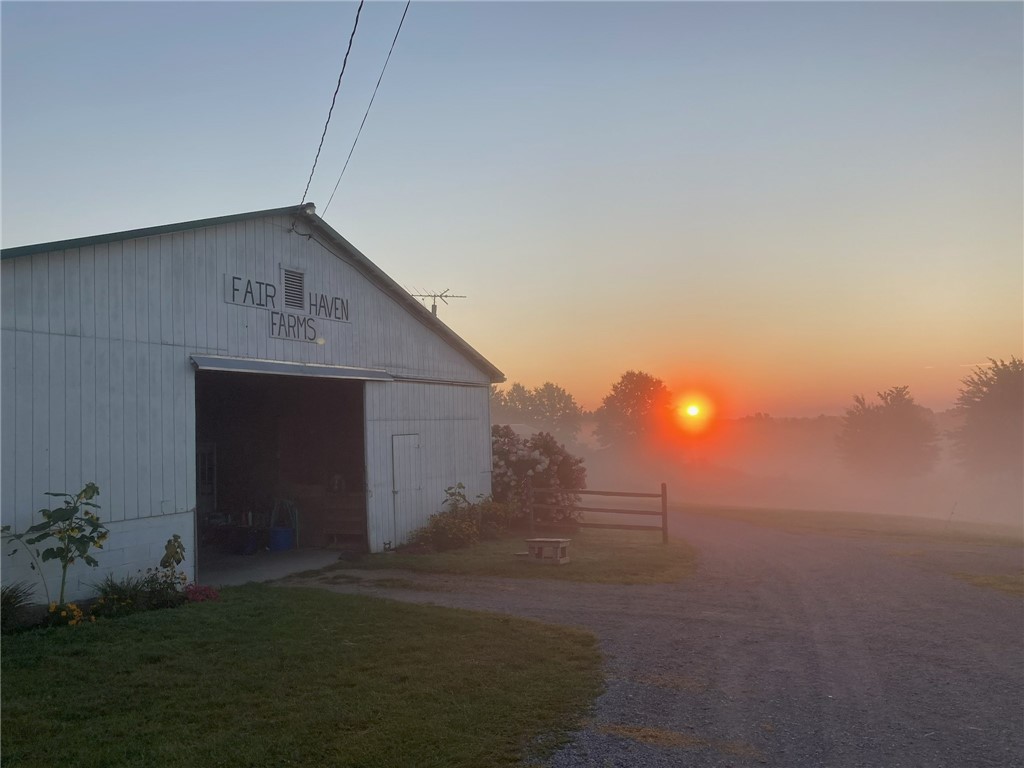 206 Lee Road