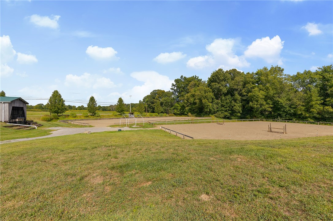 206 Lee Road