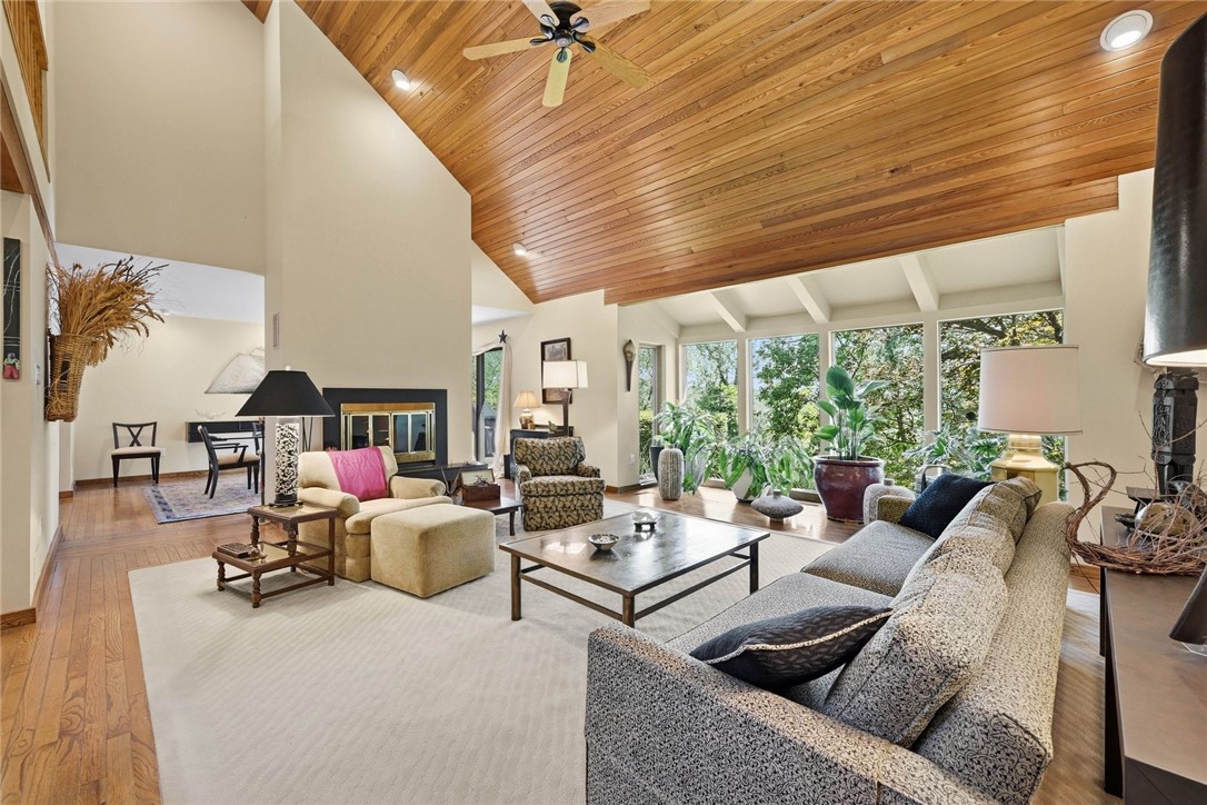 2106 Henry Road