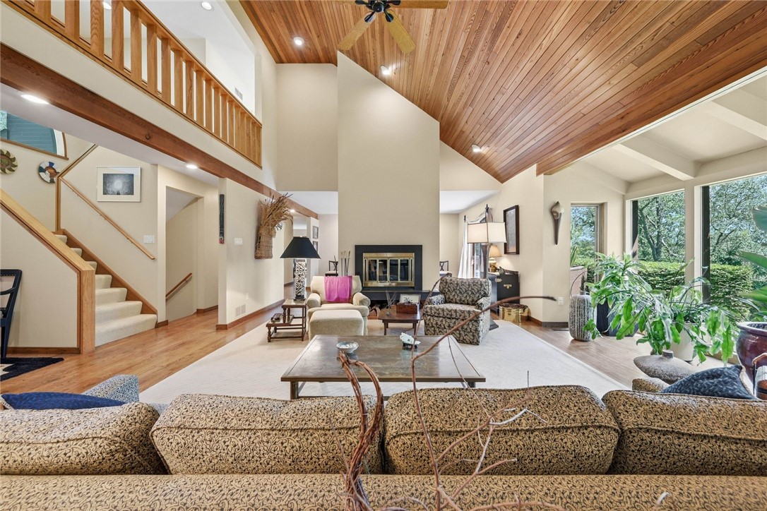 2106 Henry Road