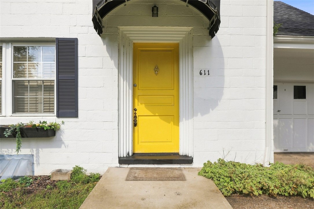 611 Charette Place