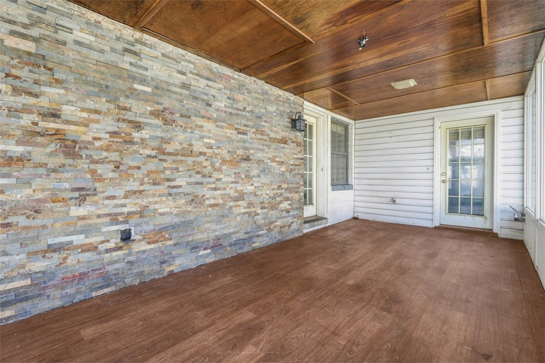 611 Charette Place