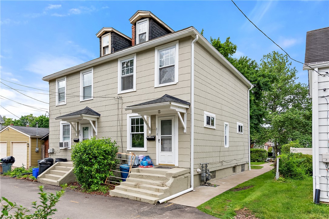 318 Sprott Way 318