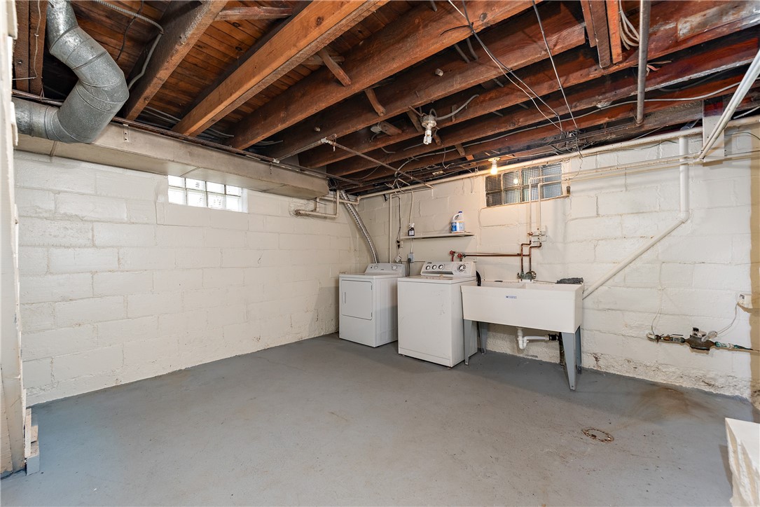 318 Sprott Way 318