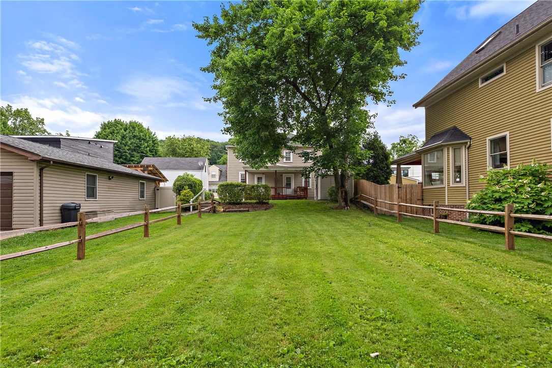 318 Sprott Way 318