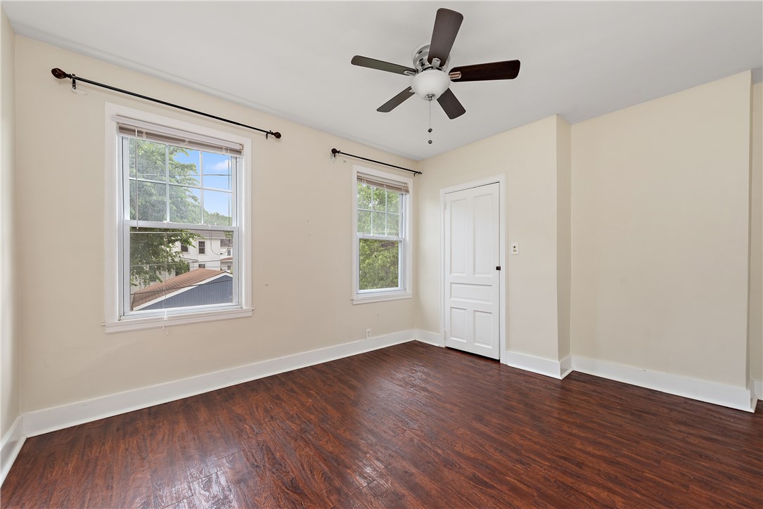 318 Sprott Way 318