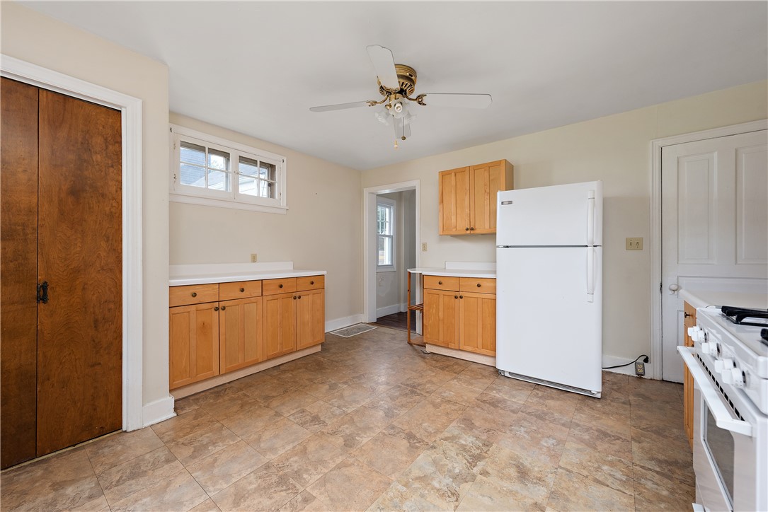 318 Sprott Way 318
