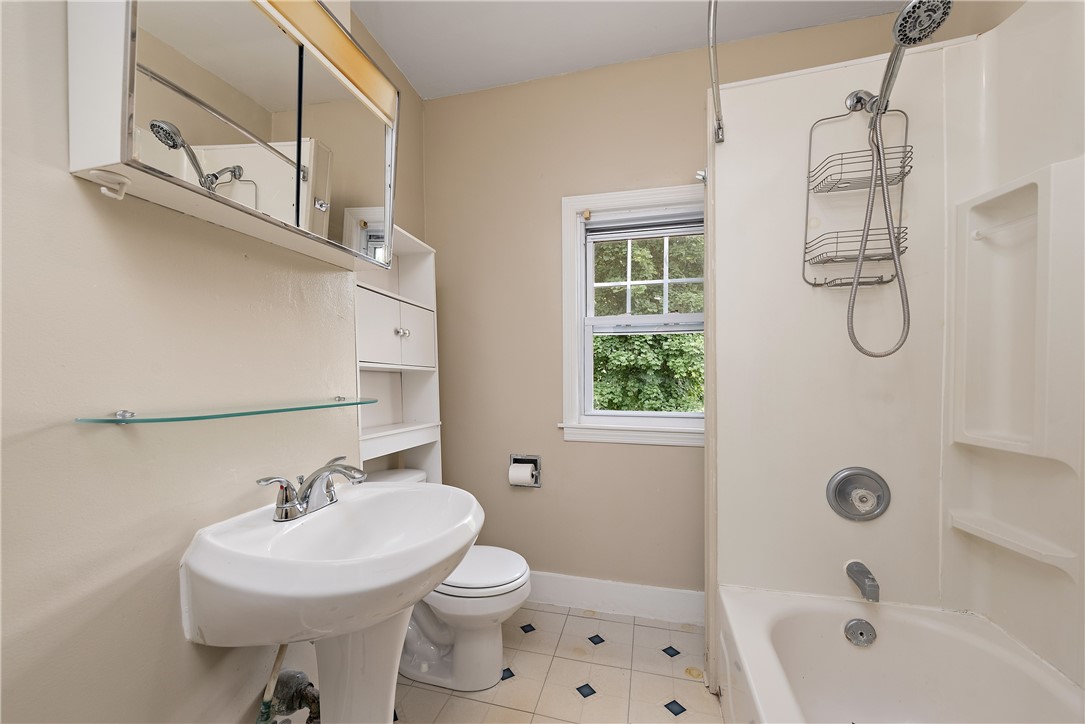 318 Sprott Way 318