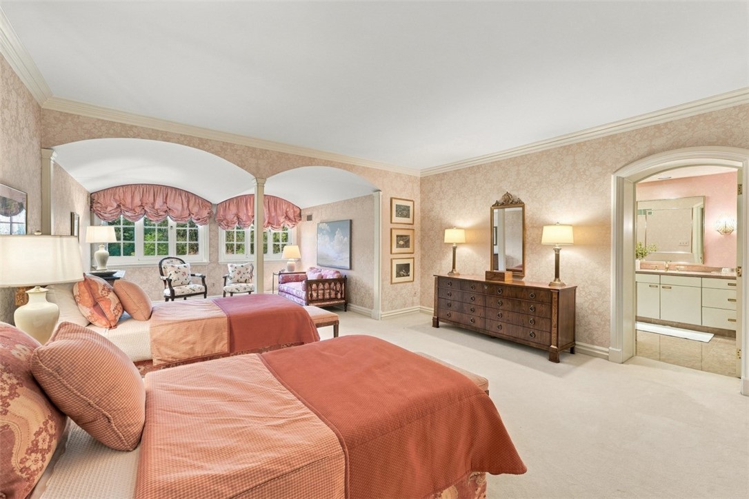 79 Quaker Hollow Road