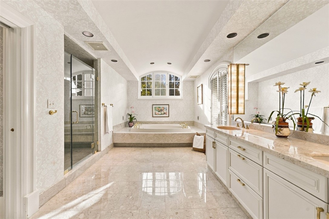 79 Quaker Hollow Road