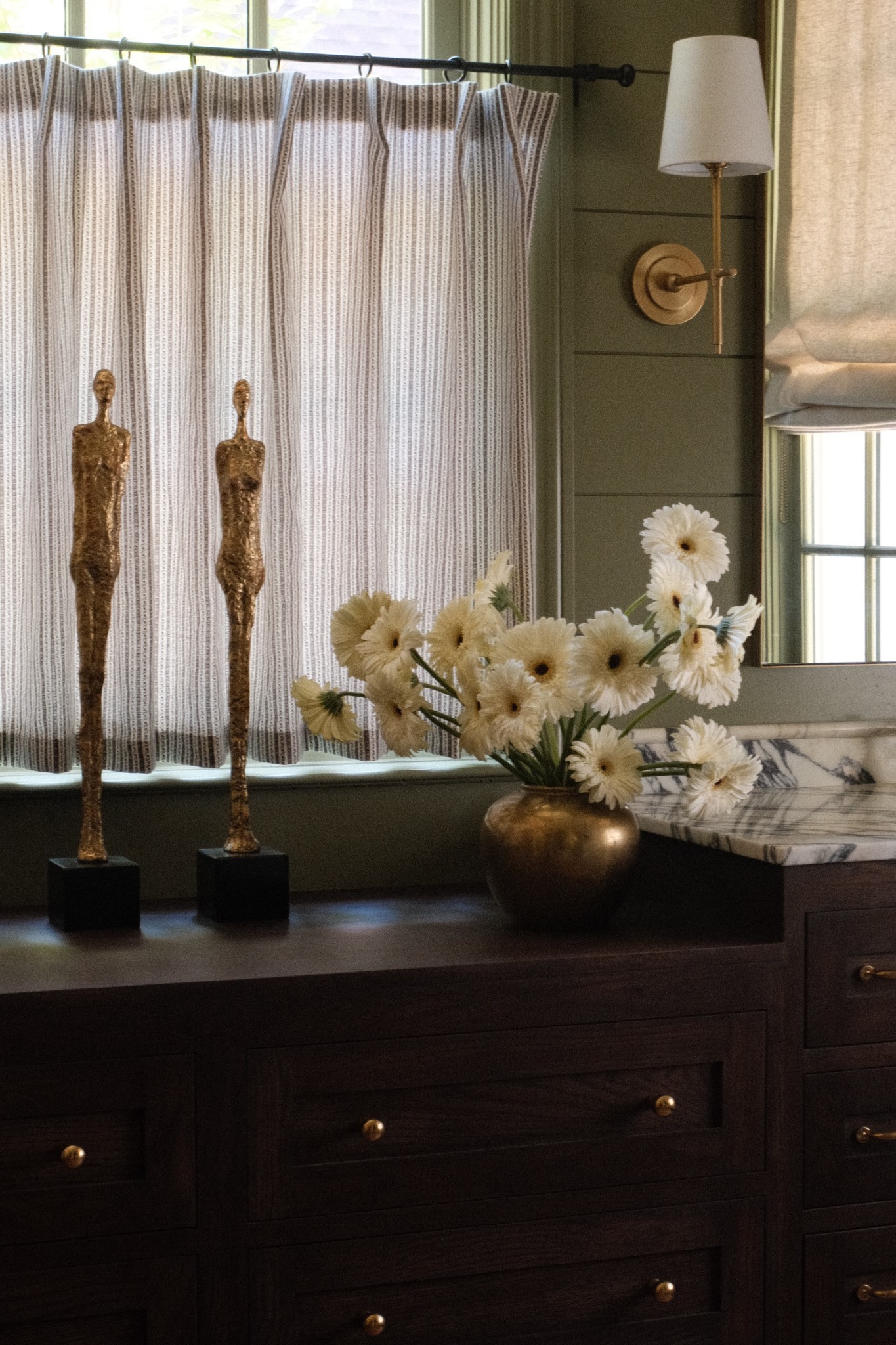 2413 Valley Brook Rd