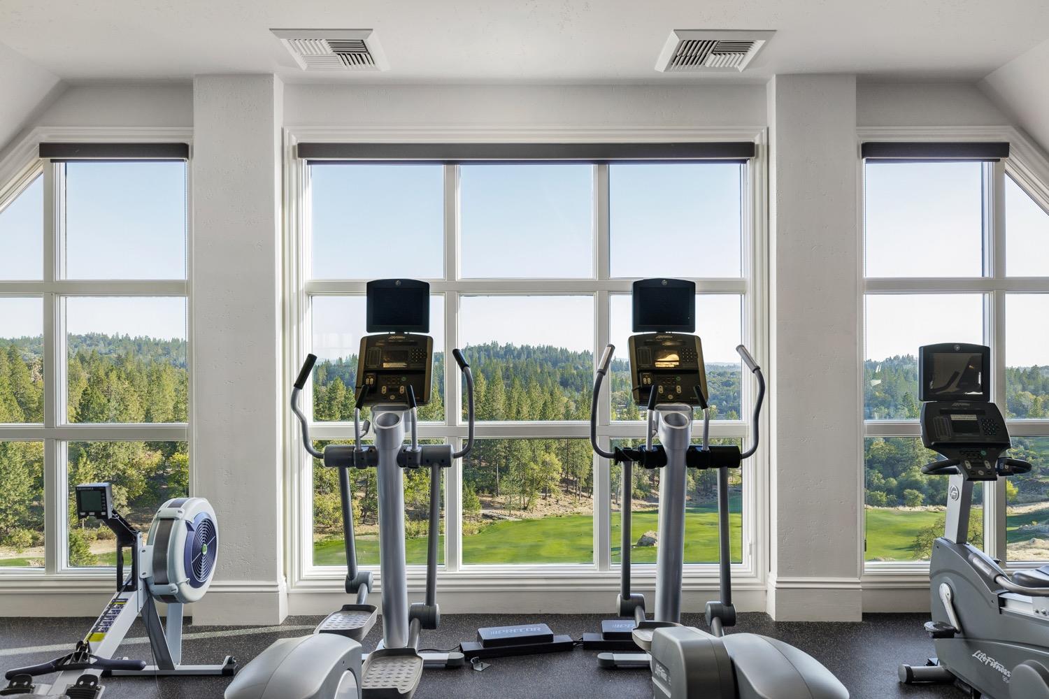 16200 Winchester Club Drive