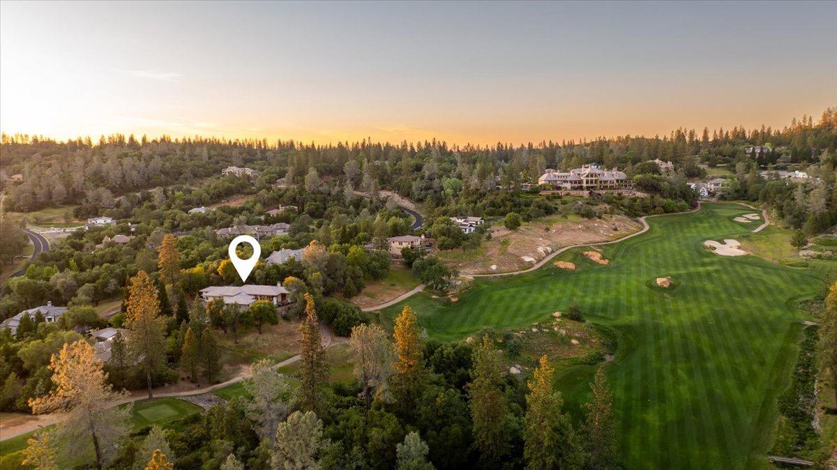 2073 Long View Drive