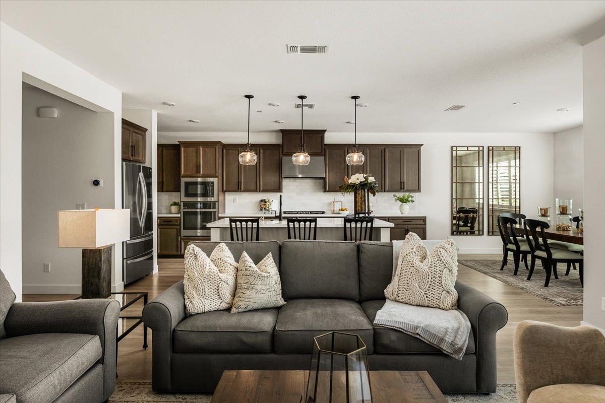 1112 Trout Creek Lane