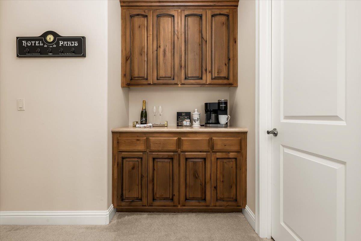 2720 Winding Creek Lane